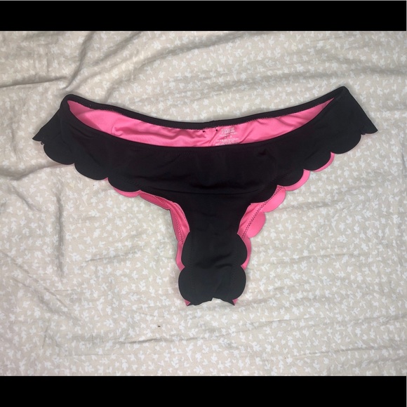 PINK Victoria’s Secret Swim Bottoms Size Small - Picture 3 of 4